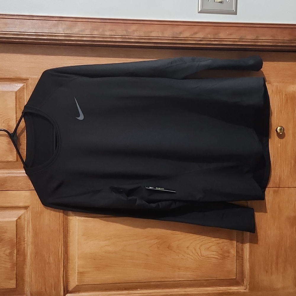Nike Slim Fit Therma Large
